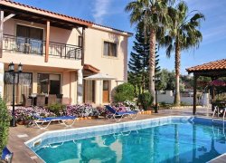  Villa Paradise in Chloracas, Paphos, Zypern